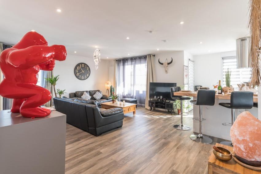 - Luxueux Casa Selva - Parking Gratuit - Spacieux - Balcon - Wifi Viriat ภายนอก รูปภาพ