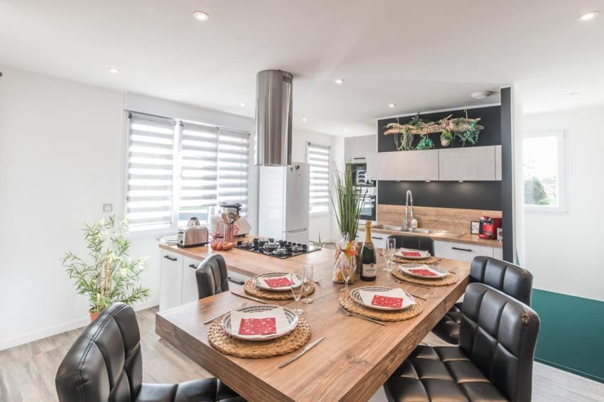 - Luxueux Casa Selva - Parking Gratuit - Spacieux - Balcon - Wifi Viriat ภายนอก รูปภาพ